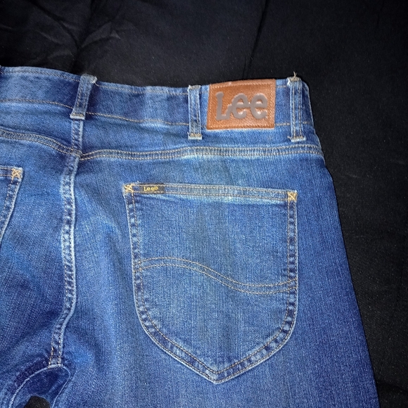 Jeans - Picture 5 of 9